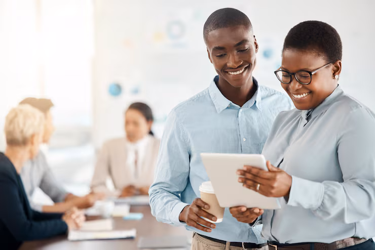 Employer of record vs setting legal entity